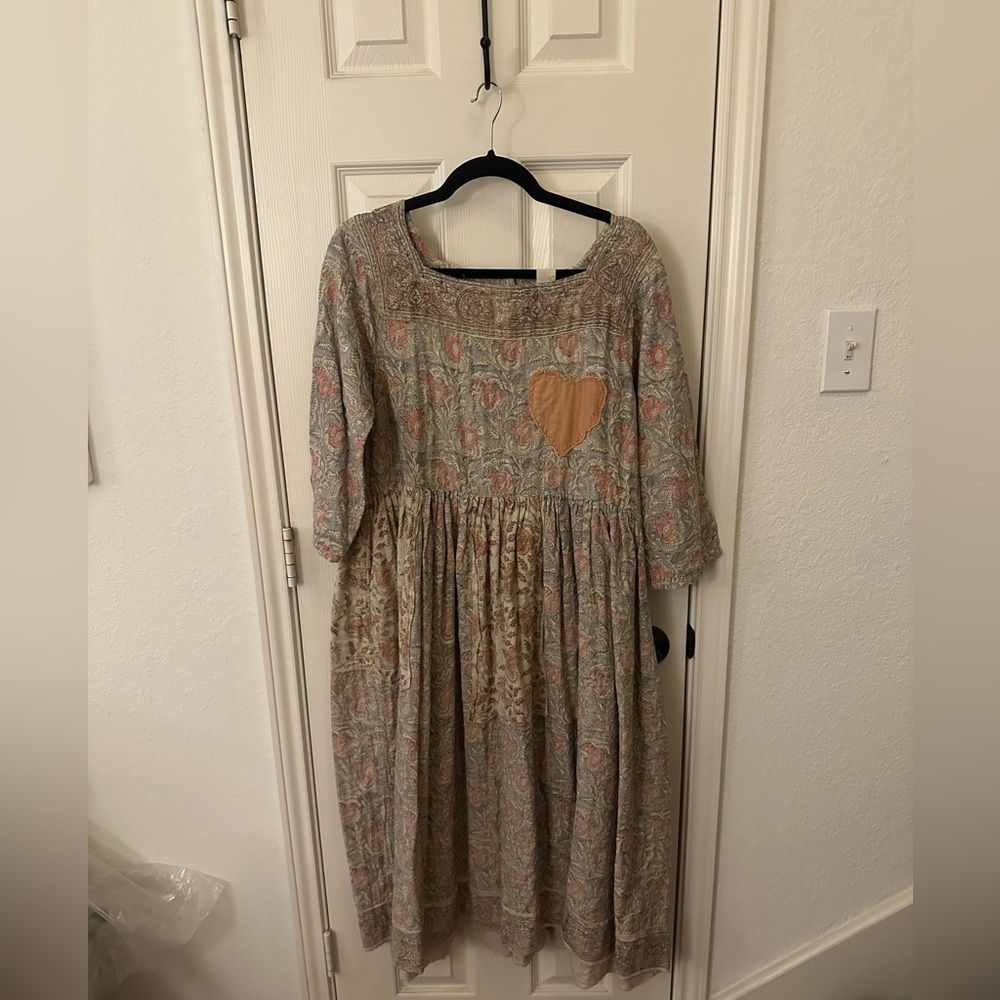 Magnolia Pearl Floral Maxi Dress with Heart Accents